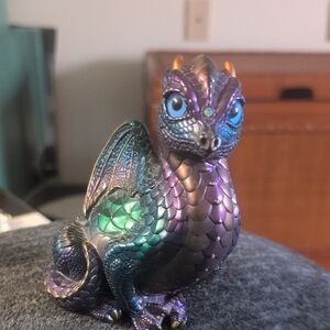 VTG Windstone Edition Young Dragon